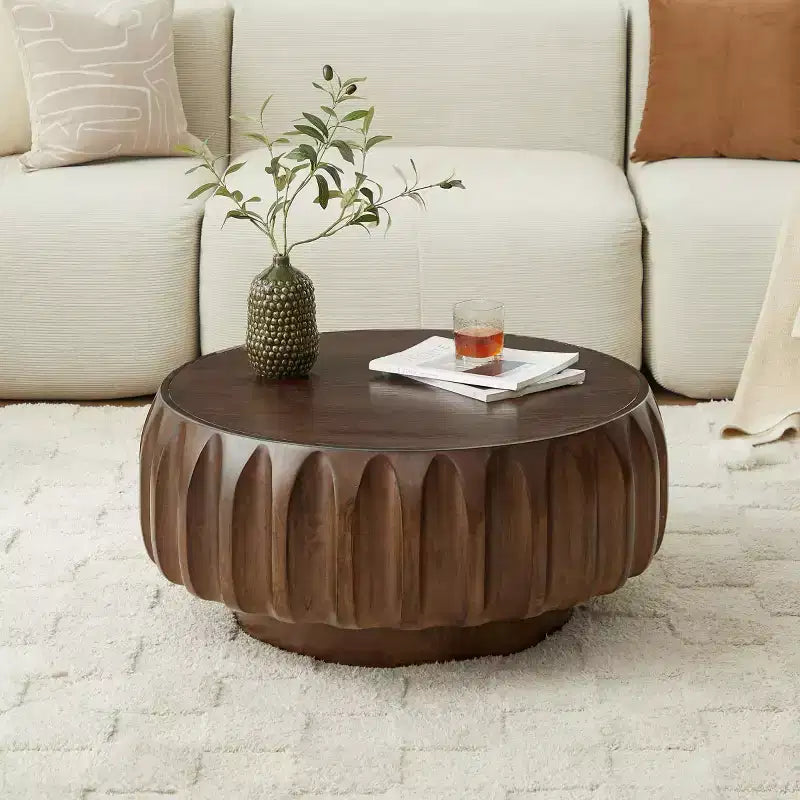 Table basse ronde en bois de 31,5 po, table basse centrale en bois cannelé sculpté de style moderne du milieu du siècle pour salon ou appartement - Panipeachy