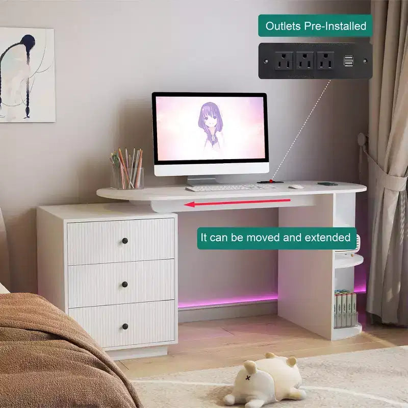 Bureau d'ordinateur moderne avec tiroirs, étagères ouvertes, prises CA et ports de charge USB